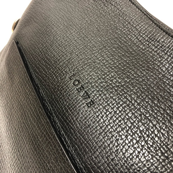 Loewe Pebble Leather Shoulder Bag - Picture 6 of 8